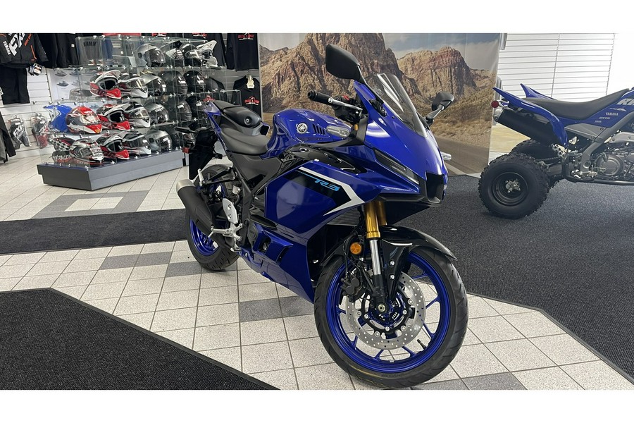2025 Yamaha R3