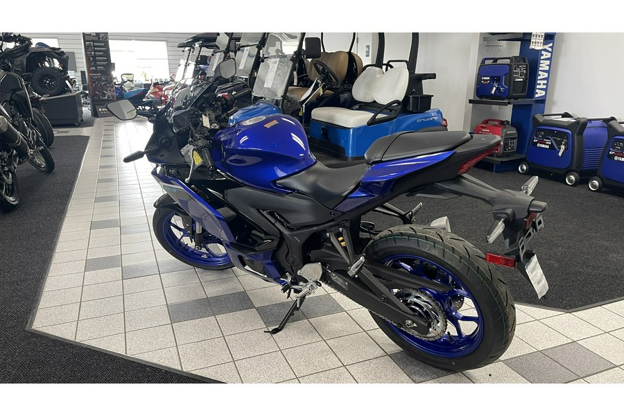 2025 Yamaha R3