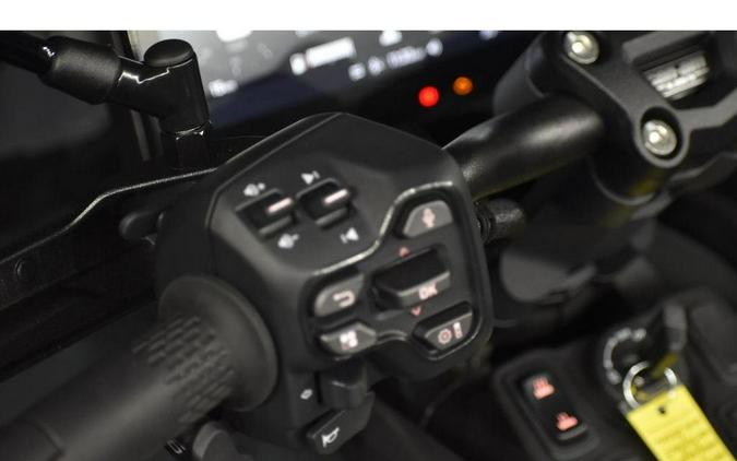 2025 Can-Am Canyon Redrock