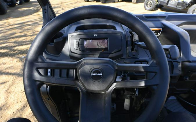 2026 Can-Am Defender MAX HD7