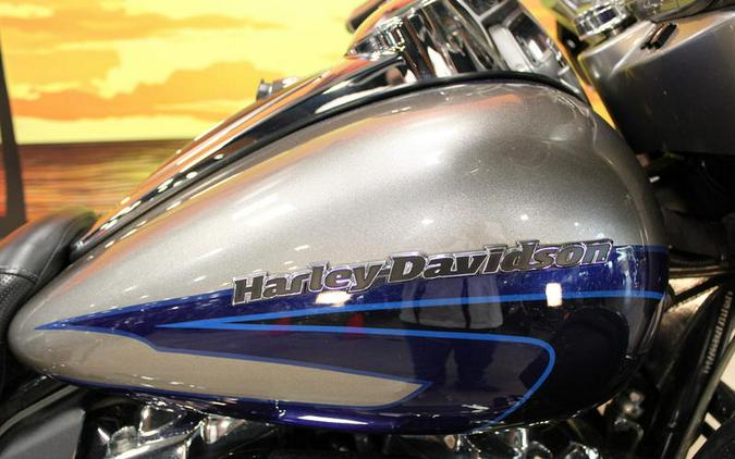 2017 Harley-Davidson® FLHTKSE - CVO™ Limited
