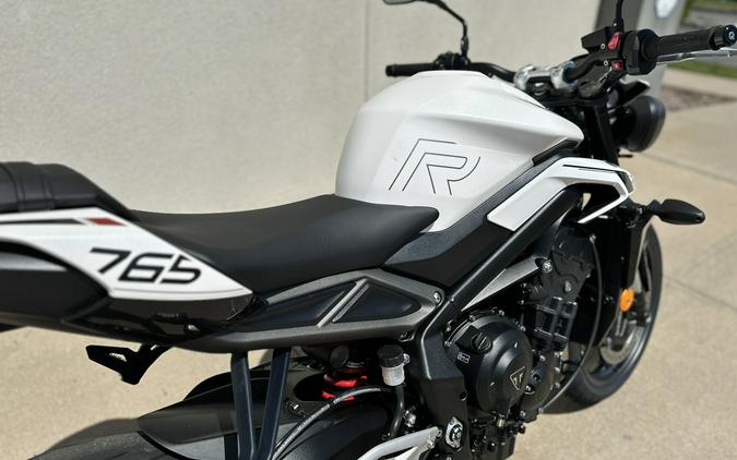 2024 Triumph STREET TRIPLE 765 R