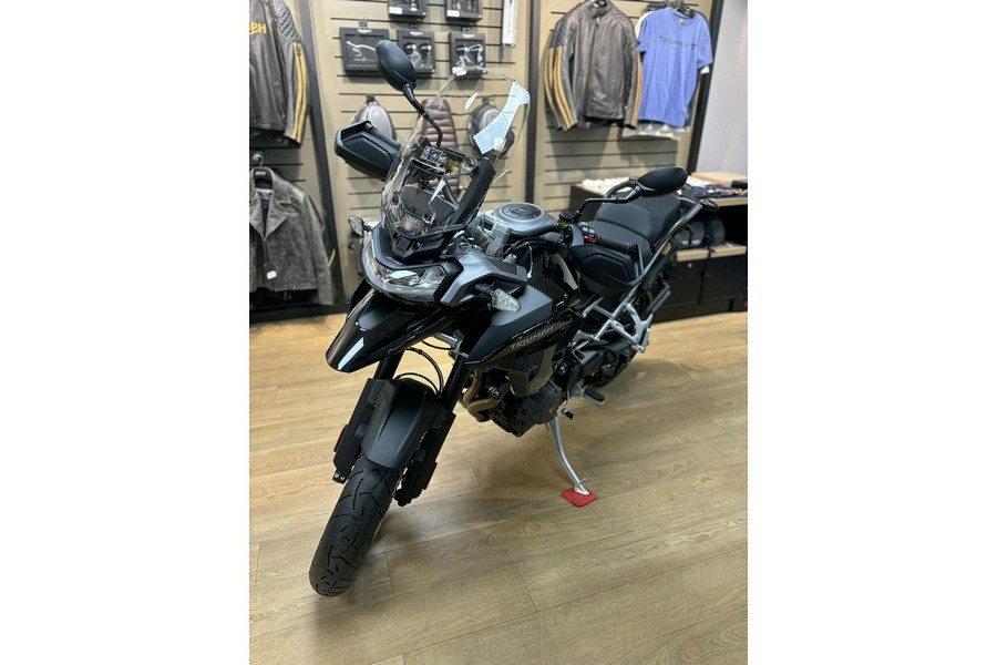 2025 Triumph Tiger 1200 GT Pro