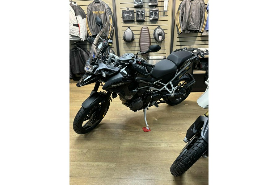 2025 Triumph Tiger 1200 GT Pro