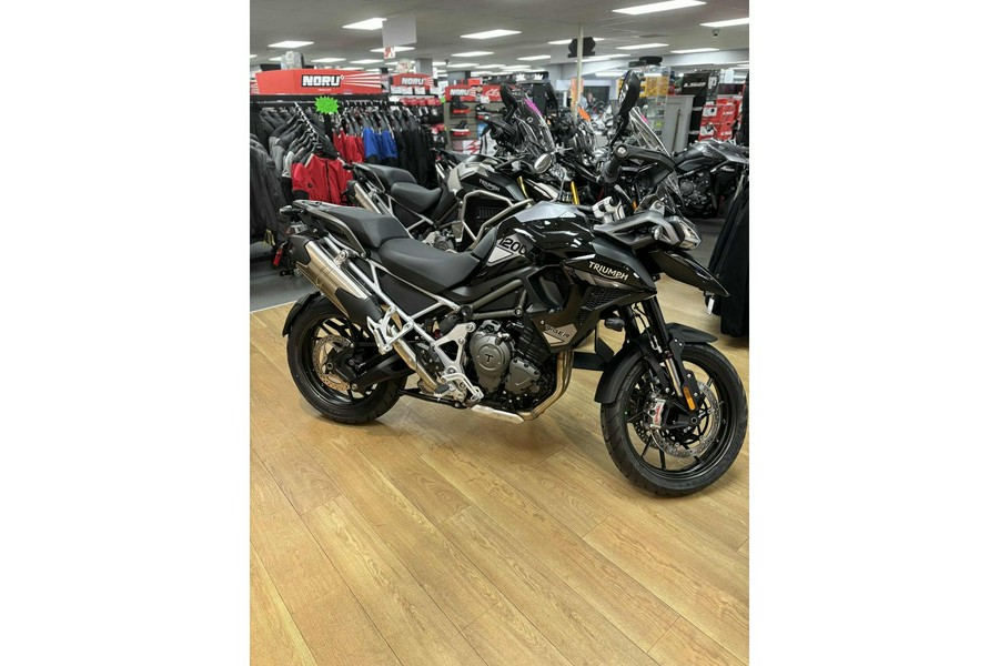 2025 Triumph Tiger 1200 GT Pro