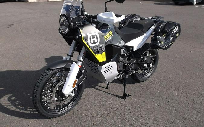 2025 Husqvarna® Norden 901 Expedition
