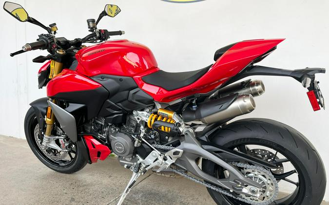 2026 Ducati STREETFIGHTER V2S