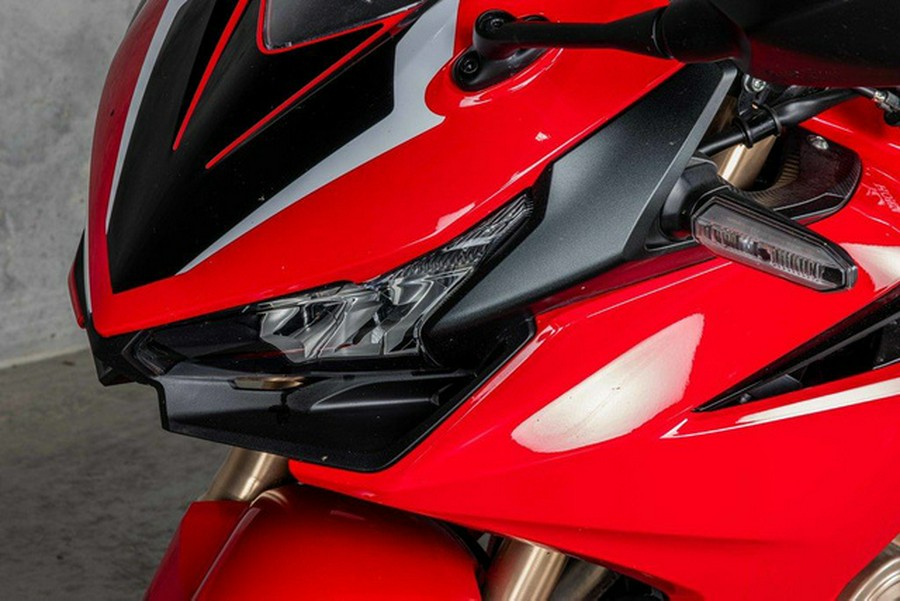 2022 Honda CBR500R ABS