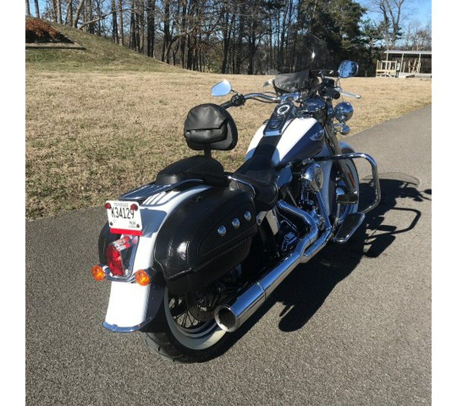 2015 Harley-Davidson SOFTAIL DELUXE