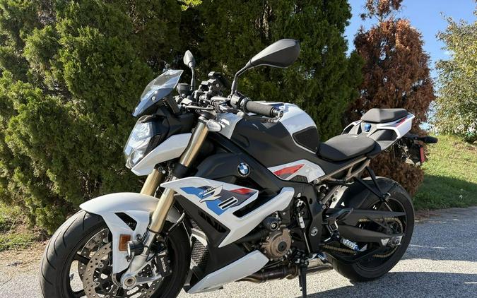2023 BMW S 1000 R
