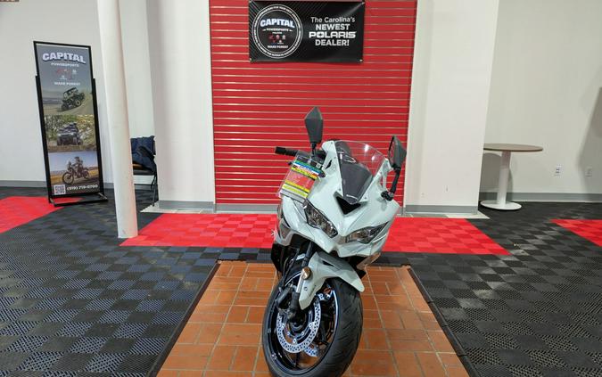 2026 Kawasaki Ninja ZX-4RR ABS