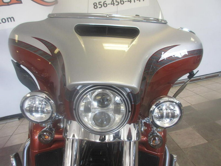 2014 Harley-Davidson® FLHTKSE - CVO™ Limited