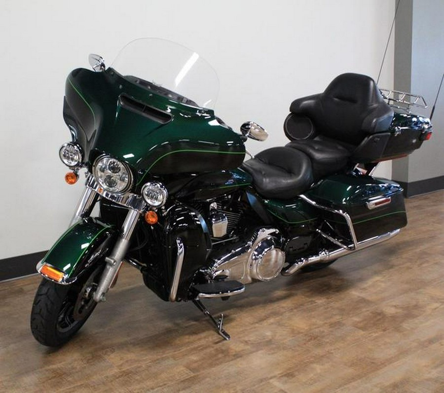 2015 Harley-Davidson® FLHTKL - Ultra Limited Low