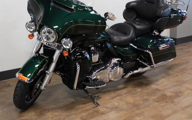 2015 Harley-Davidson® FLHTKL - Ultra Limited Low