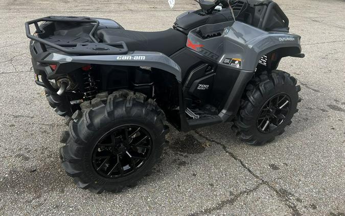 2026 Can-Am Outlander X Mr 700