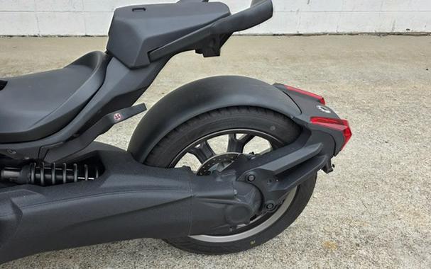 2025 Can-Am RYKER 900
