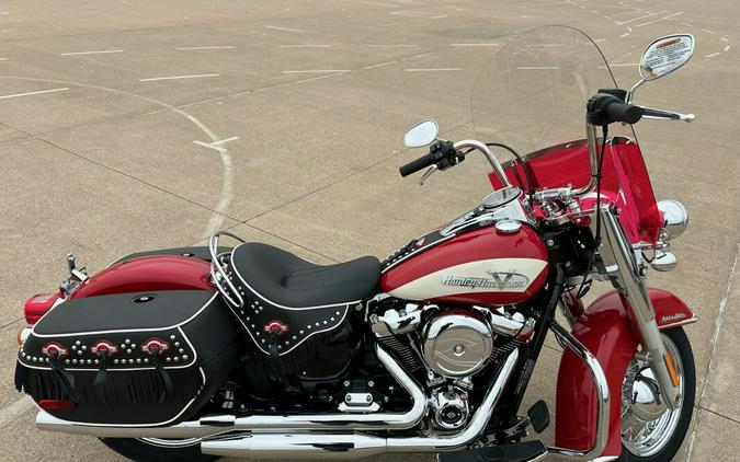 2024 Harley-Davidson Hydra-Glide Revival Redline Red