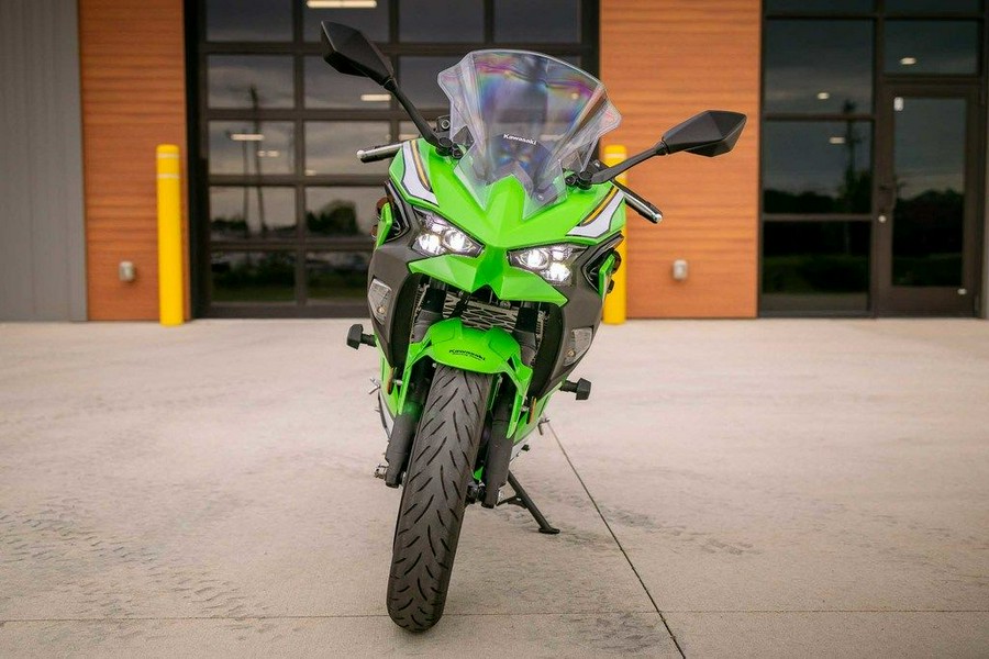 2025 Kawasaki Ninja® 500 KRT Edition SE ABS
