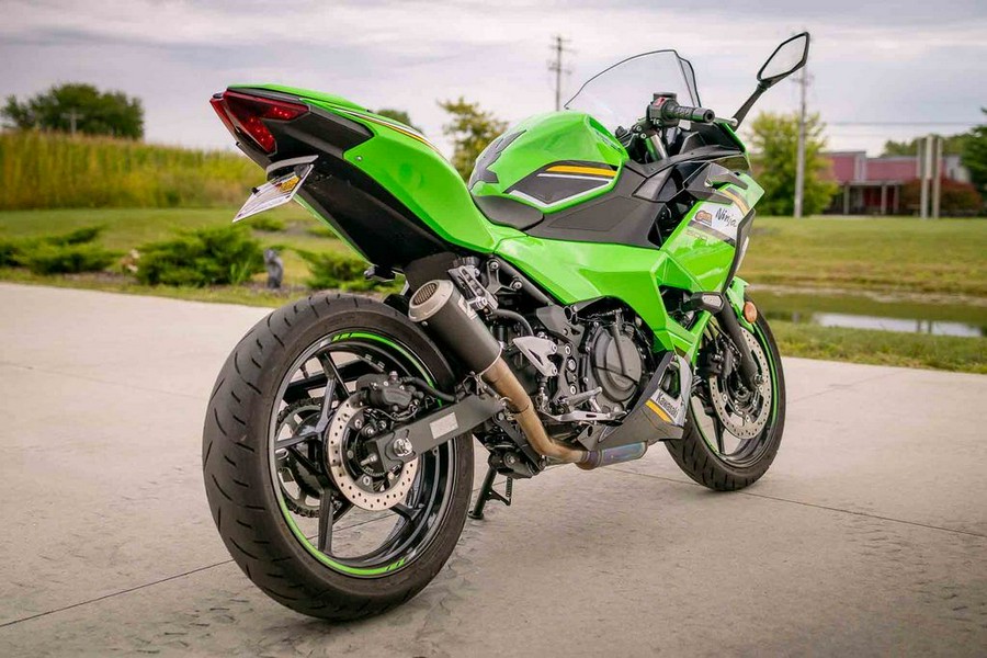 2025 Kawasaki Ninja® 500 KRT Edition SE ABS