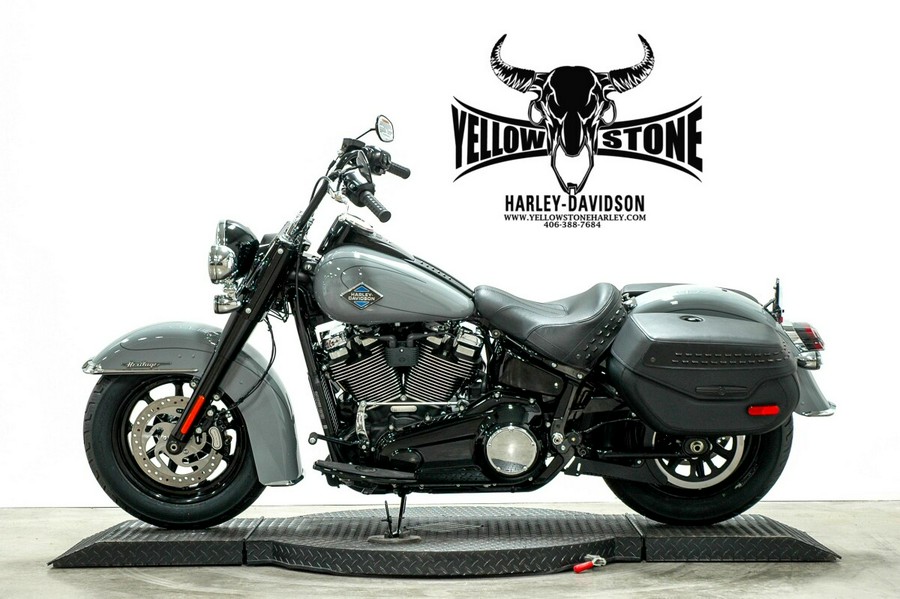 2026 Harley-Davidson® Heritage Classic Dark Billiard Gray Chrome Solo Cast Wheels