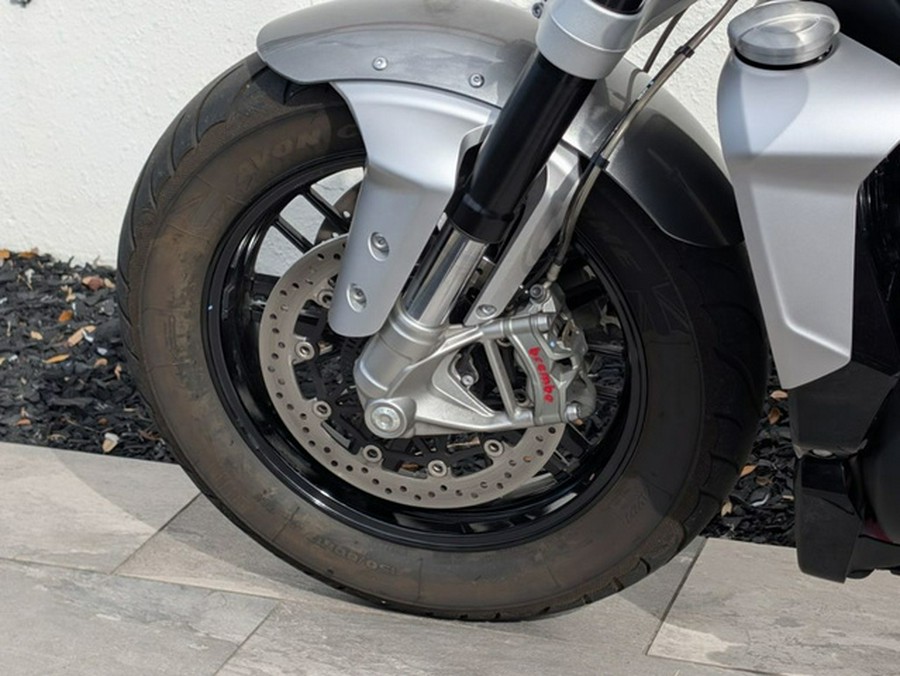 2022 Triumph Rocket 3 R Silver Ice Cranberry Red