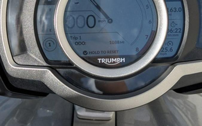 2022 Triumph Rocket 3 R Silver Ice Cranberry Red