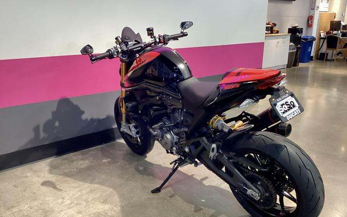 2023 Ducati Monster SP