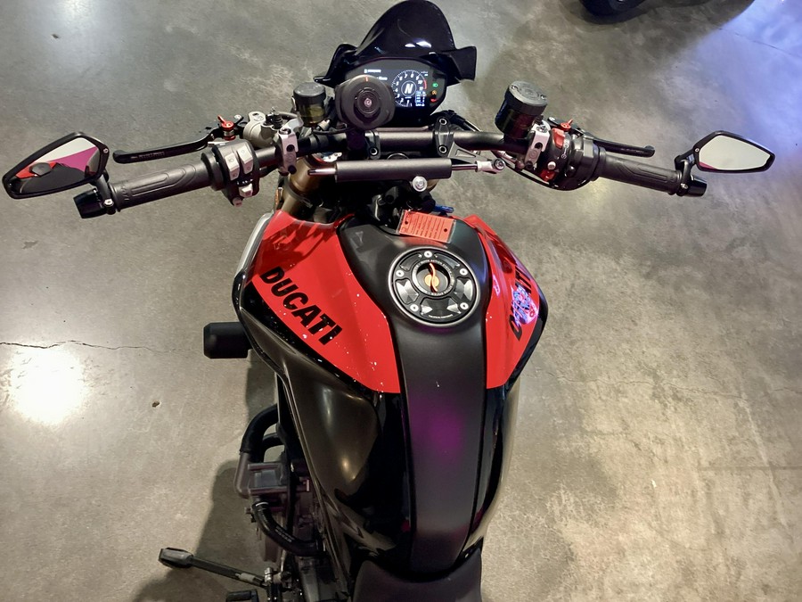 2023 Ducati Monster SP