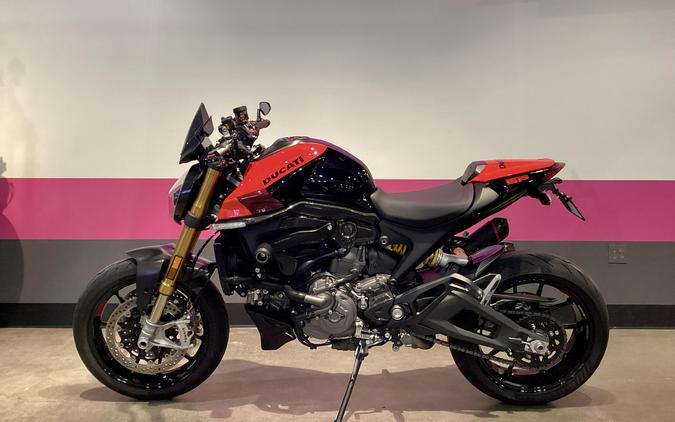 2023 Ducati Monster SP
