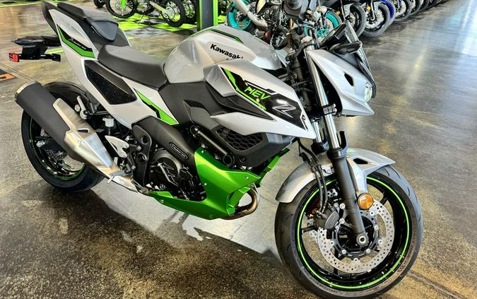 2024 Kawasaki Z7 Hybrid ABS