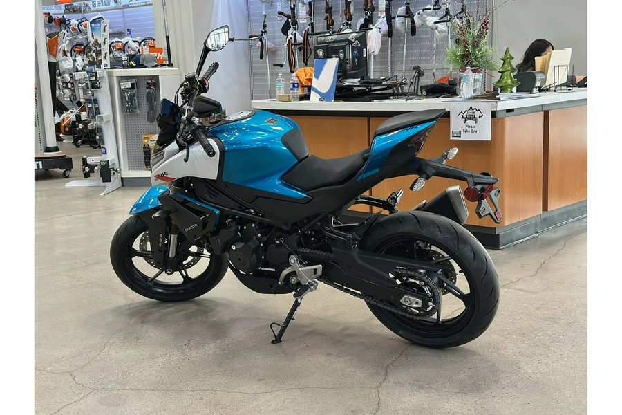 2024 CFMOTO C450NK: ZEPHYR BLUE