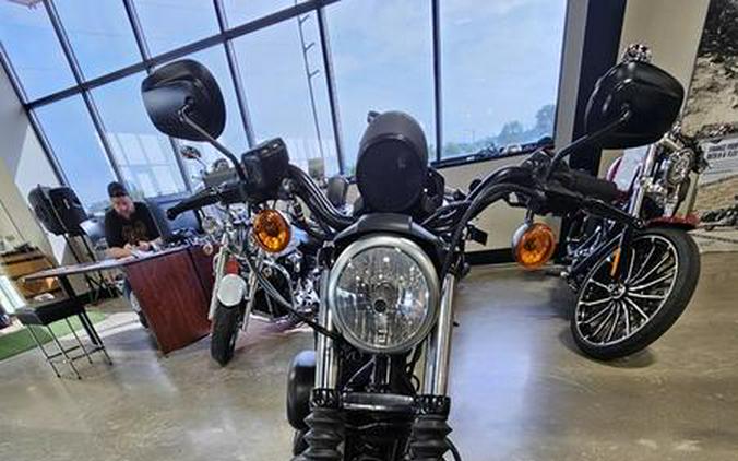 2012 Harley-Davidson® XL883N - Sportster® Iron 883™
