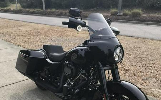 2022 Harley-Davidson® FLHRXS - Road King® Special