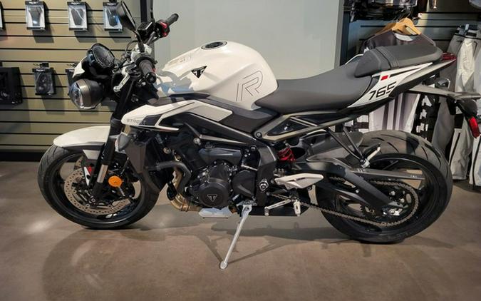 2024 Triumph Street Triple 765 R Crystal White REET TRIPLE R