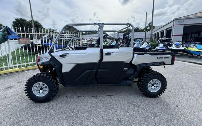 2024 Can-Am Defender MAX X mr with Half Doors HD10