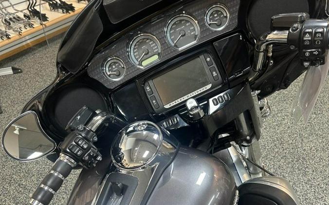 2014 Harley-Davidson® FLHTK Ultra Limited