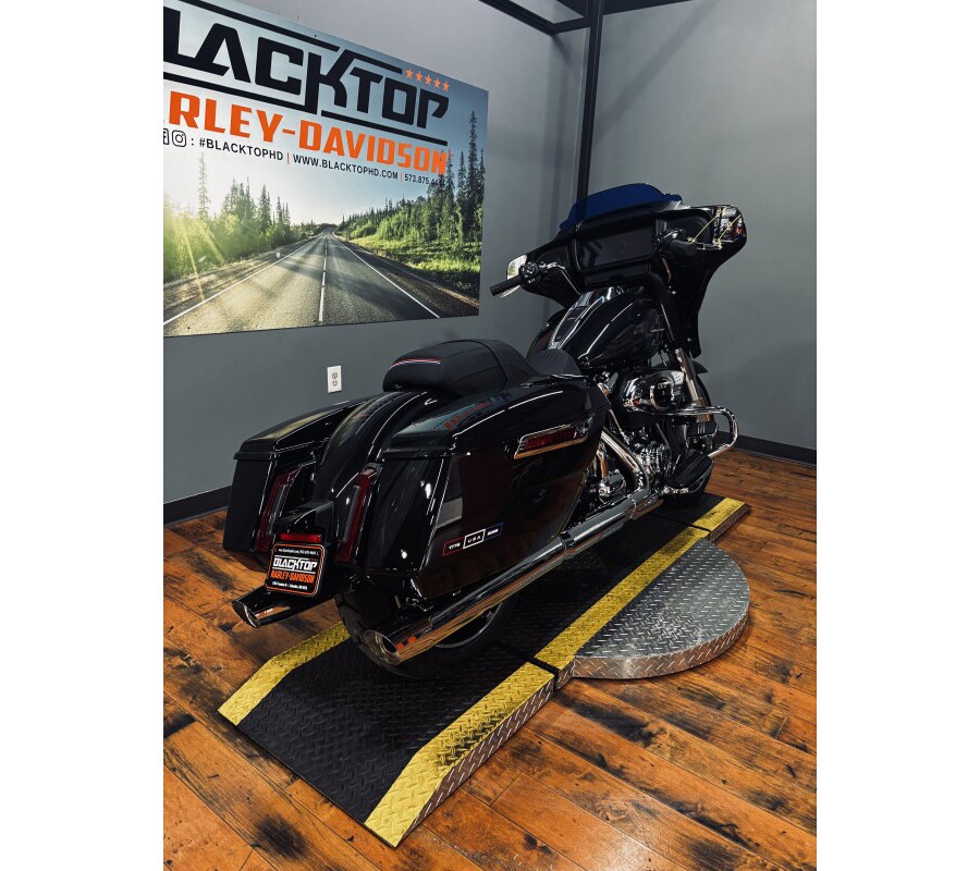 2026 Harley-Davidson® Street Glide® MIDNIGHT EMBER