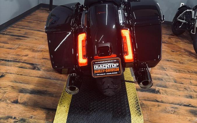 2026 Harley-Davidson® Street Glide® MIDNIGHT EMBER