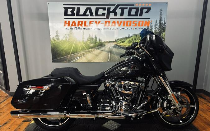 2026 Harley-Davidson® Street Glide® MIDNIGHT EMBER