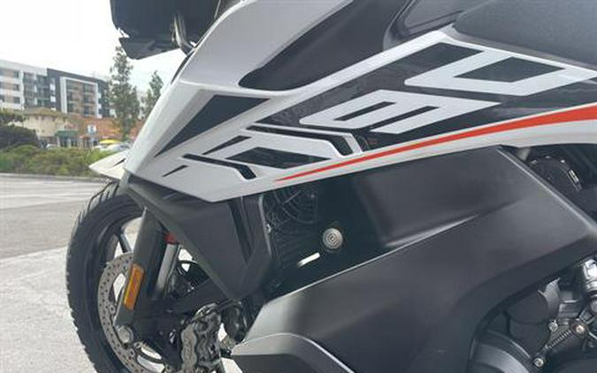 2019 KTM 790 Adventure