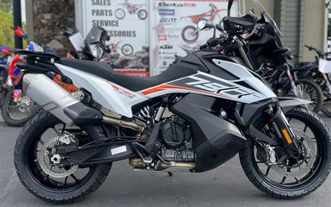 2019 KTM 790 Adventure