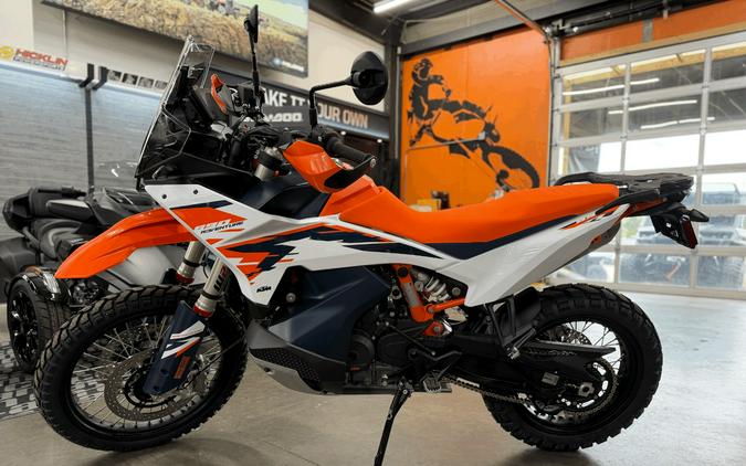 2026 KTM 890 Adventure R