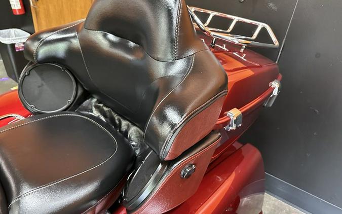 2023 Harley-Davidson FLHTCUTGAN - Tri Glide Ultra Anniversary Edition