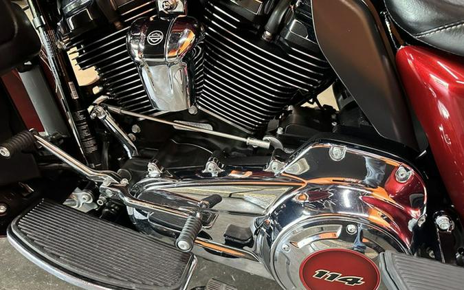 2023 Harley-Davidson FLHTCUTGAN - Tri Glide Ultra Anniversary Edition