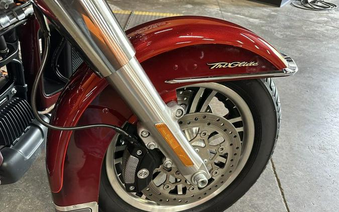 2023 Harley-Davidson FLHTCUTGAN - Tri Glide Ultra Anniversary Edition