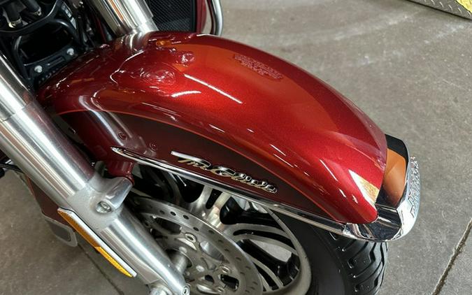 2023 Harley-Davidson FLHTCUTGAN - Tri Glide Ultra Anniversary Edition