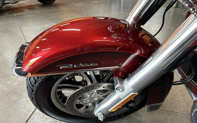 2023 Harley-Davidson FLHTCUTGAN - Tri Glide Ultra Anniversary Edition
