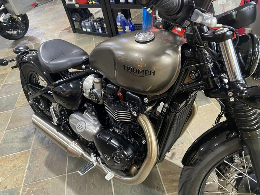 2017 Triumph Bonneville Bobber Ironstone