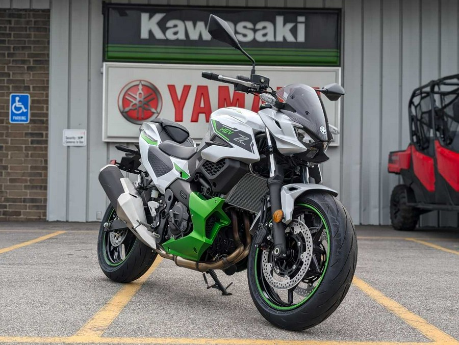 2024 Kawasaki Z7 Hybrid ABS