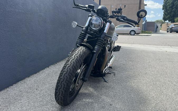 2022 Triumph Bonneville Bobber Base